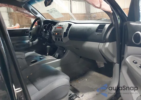 2011 Toyota Tacoma Base V6 from USA, damaged, VIN 3TMLU4EN5BM071630